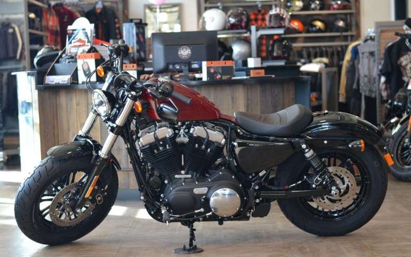 Harley-Davidson Sportster 1200 forty-eight