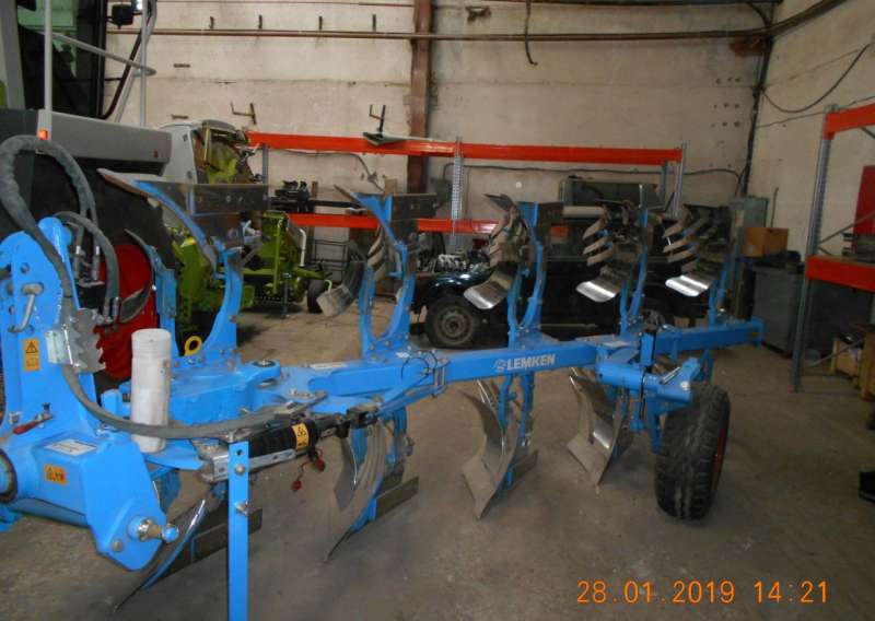 Плуг навесной оборотный Lemken Ювель 7М 4+1 N90