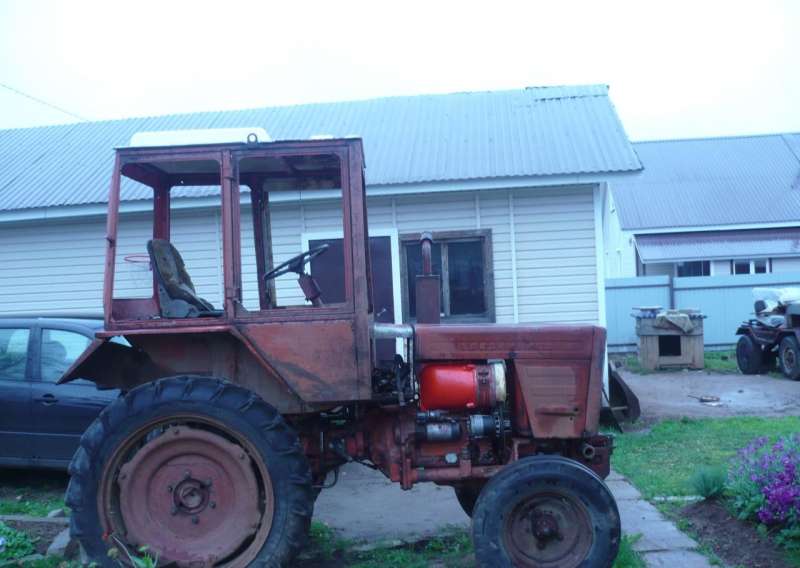 Продаётся трактор т-25