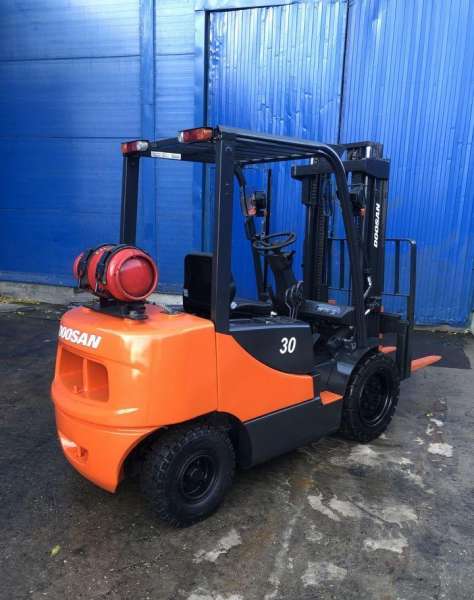 Вилочный погрузчик DOOSAN G30E-5, 2013
