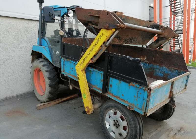 Агромаш. втз-30. Шасси с погрузчиком. 2015 года