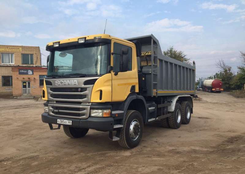 Самосвал Scania P380 6x6 2012 год Скания