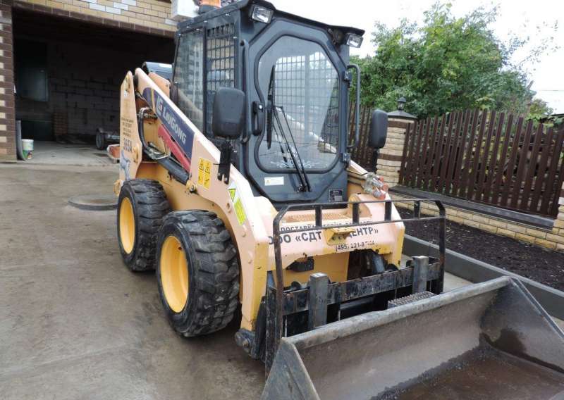 Мини погрузчик liugong CLG 365A