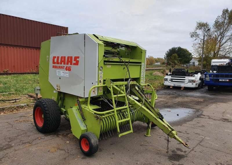 Пресс подборщик Claas Rollant 46