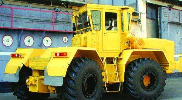 Промышленный трактор Кировчанин К-703ма-12