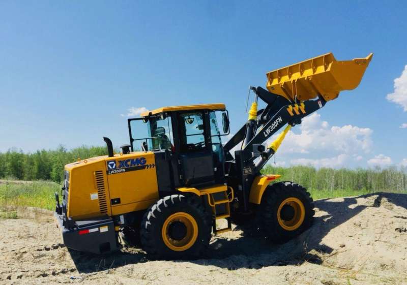 Фронтальный погрузчик XCMG LW300FN, 2021