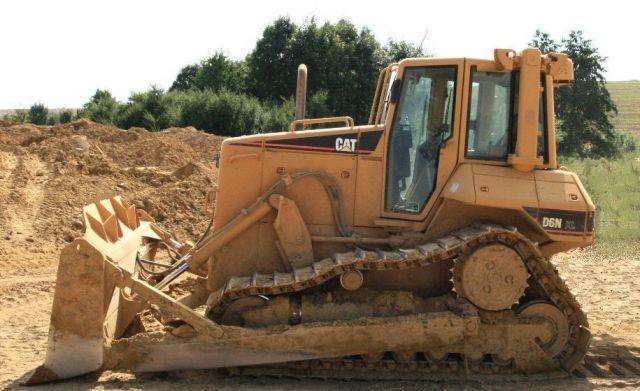 Бульдозер CAT D6N XL, 2004 г., новая ходовая