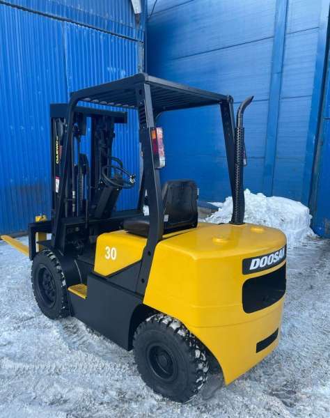 Вилочный погрузчик DOOSAN D30S-5, 2007