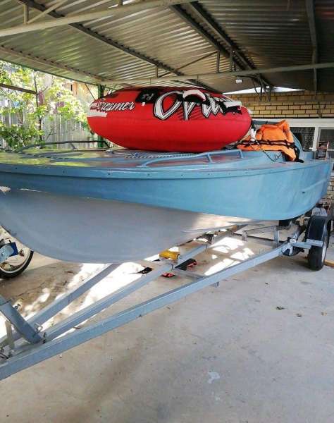 Продам катер Амур-М мотор suzuki-200