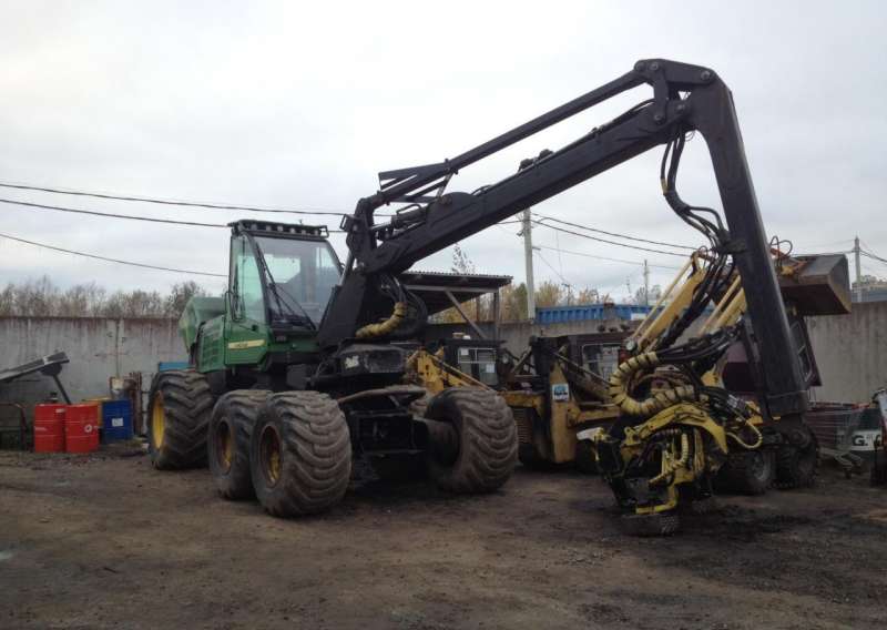 Харвестер john deer 1270D