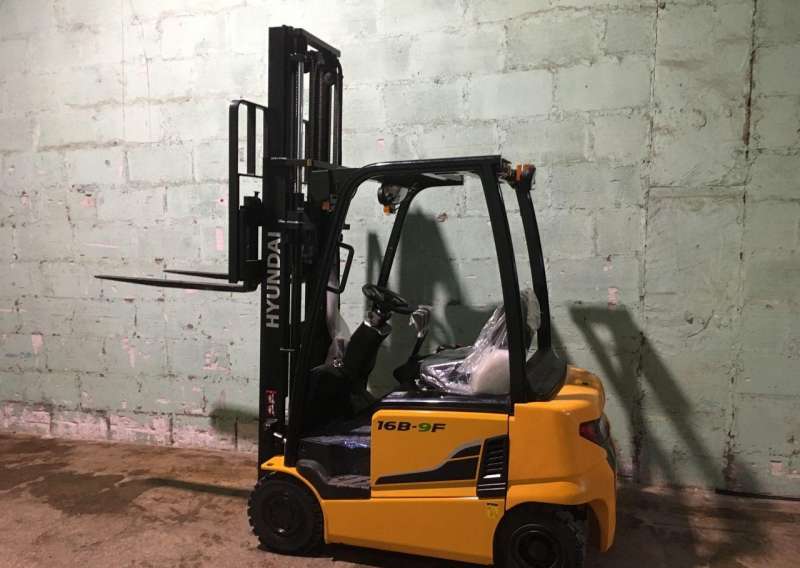 Вилочный погрузчик Hyundai 16B-9F, 2021