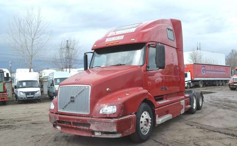 Volvo VNL64T (2002г.в.) на 5 лет по 2ум док-там