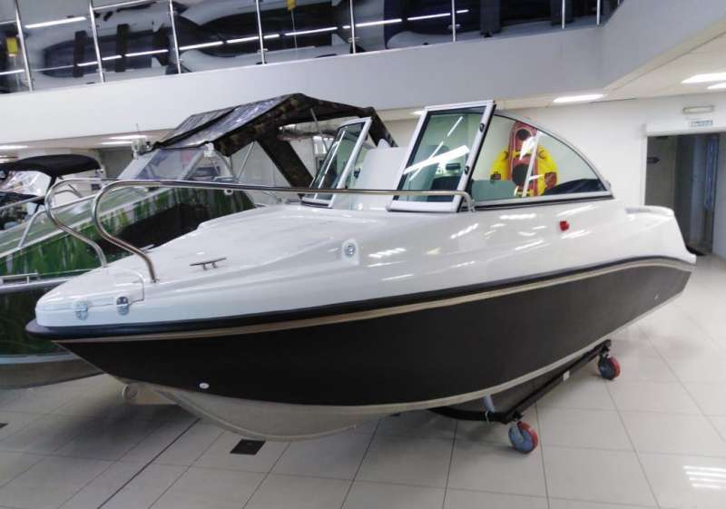 Лодка комбинированная корвет 580