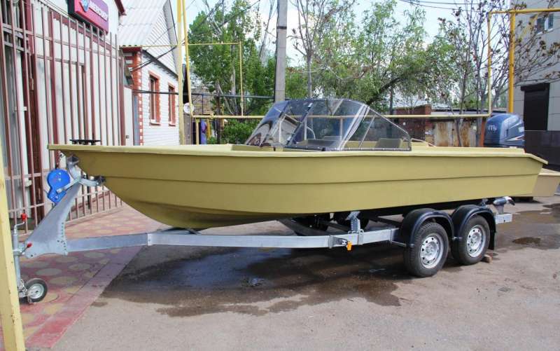 Лодка моторная Riverboat 60 Barracuda