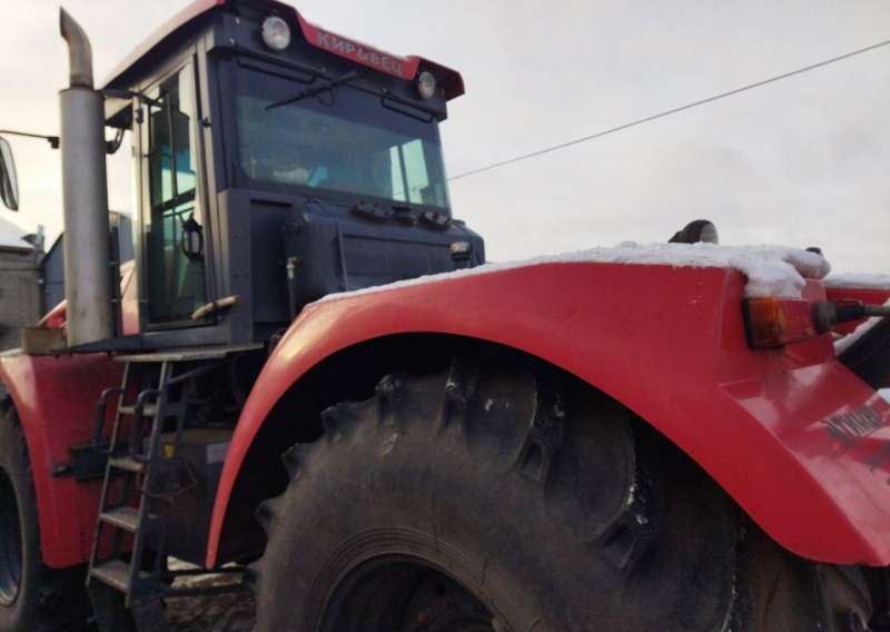 Трактор Кировчанин 739