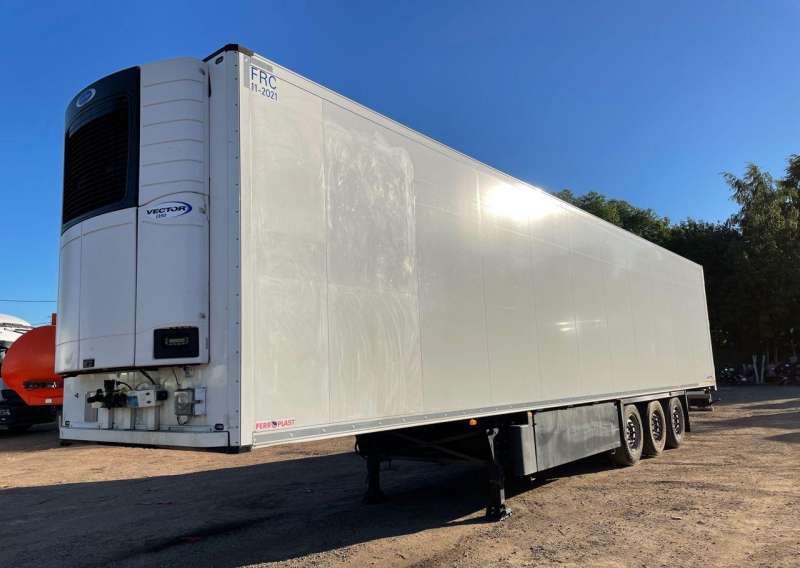 Полуприцеп рефрижератор Schmitz Cargobull SKO 24, 2015