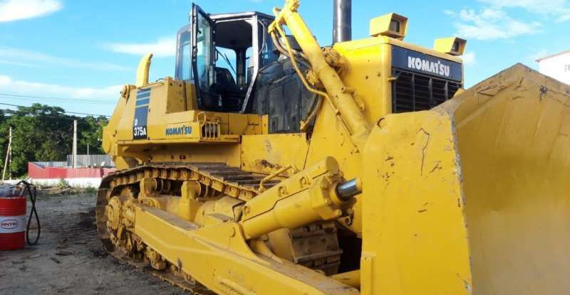 Komatsu D375A-5, 2010