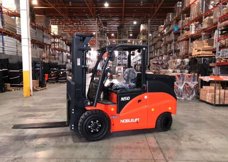 Вилочный погрузчик Noblelift FE4P50N, 2022