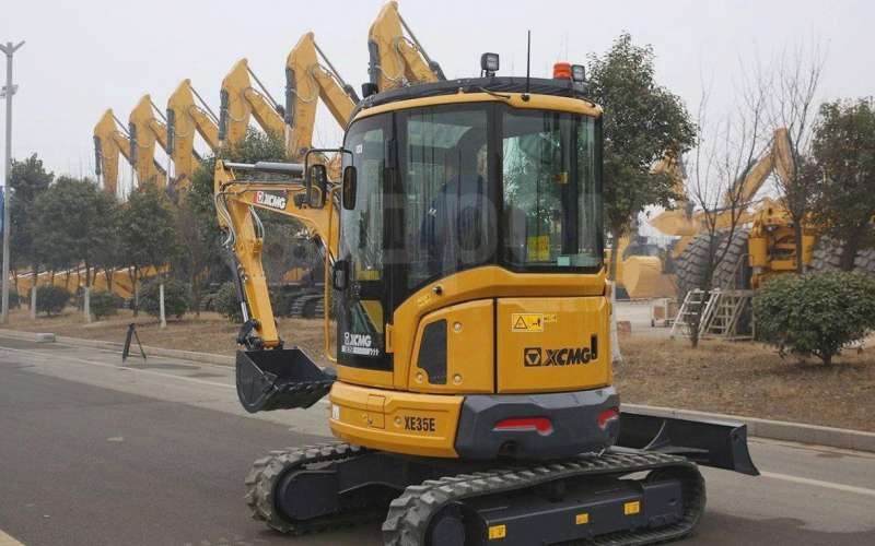 Мини-экскаватор XCMG XE35U, 2021