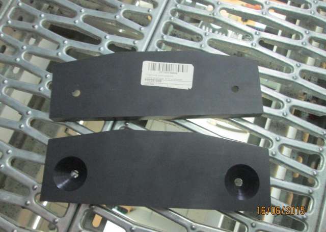 Пластина скольжения стабилизатора lohr F00251659