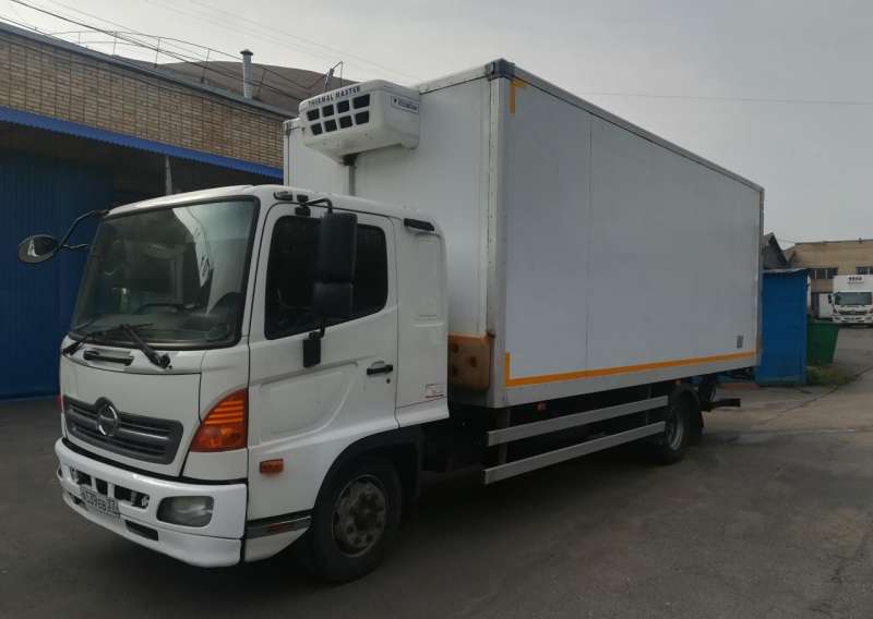 Рефрижератор hino 500 1226 2013 год выпуска