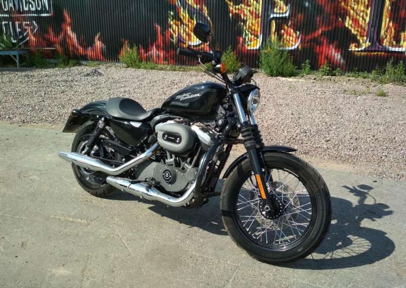 Harley-Davidson Sportster XL1200N Nightster (2011)