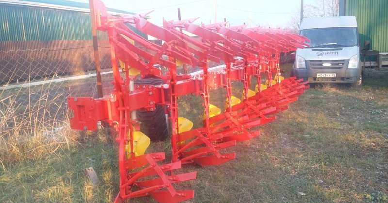 Плуг полунавесной servo 6.50 Pottinger 8 корпусов