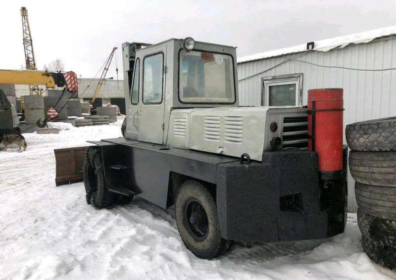 Погрузчик Львовский 5 тонник