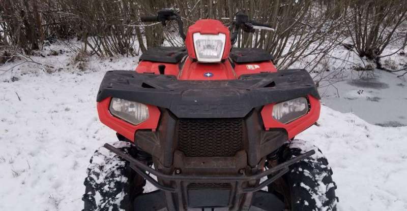 2011 polaris sportsman поларис