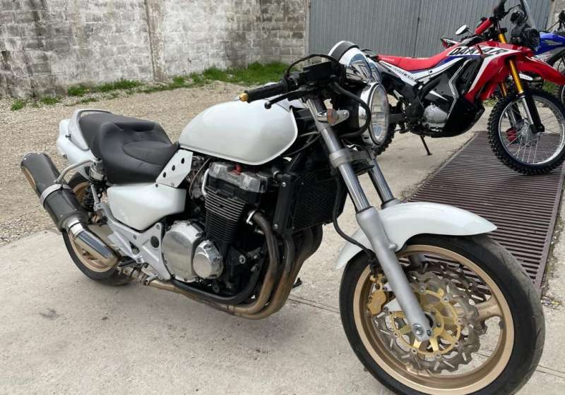 Honda X4, CB 1300