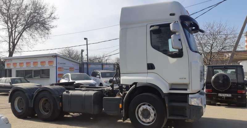 Renault Premium 6х4, пробег 308 т.км