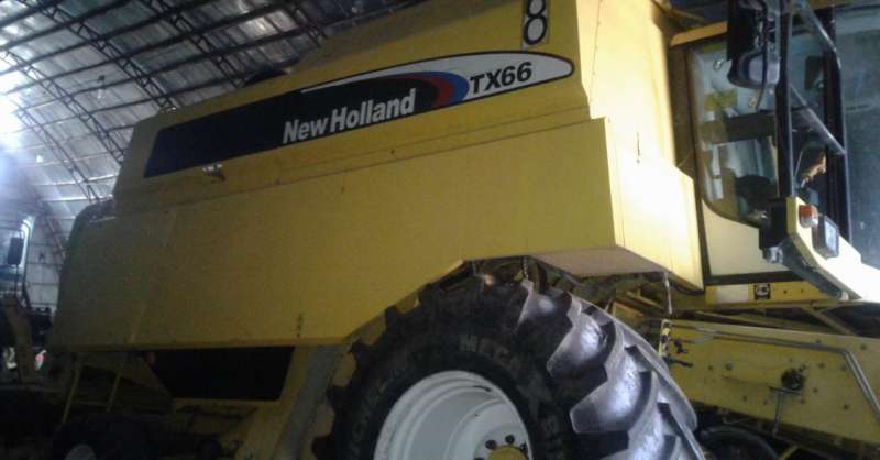 Комбайн зерноуборочный New Holland TX-66