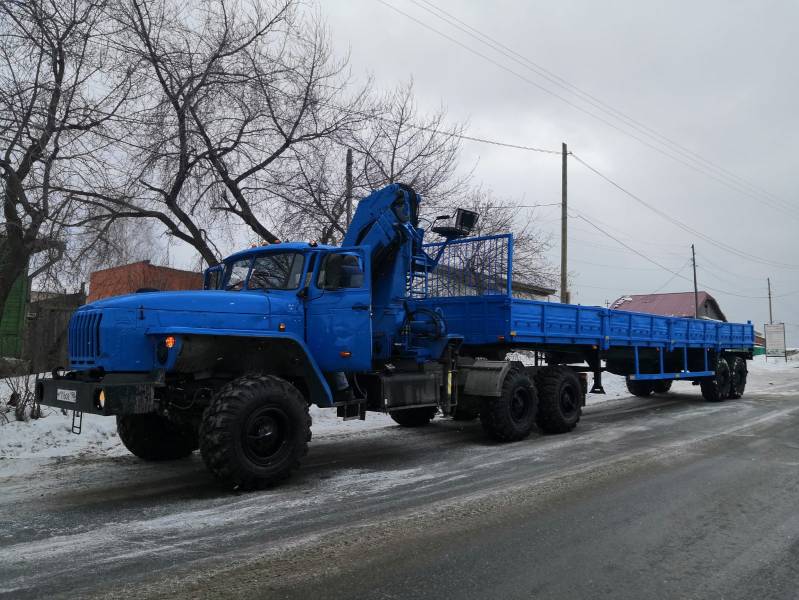 Седельный тягач с КМУ ИМ-240