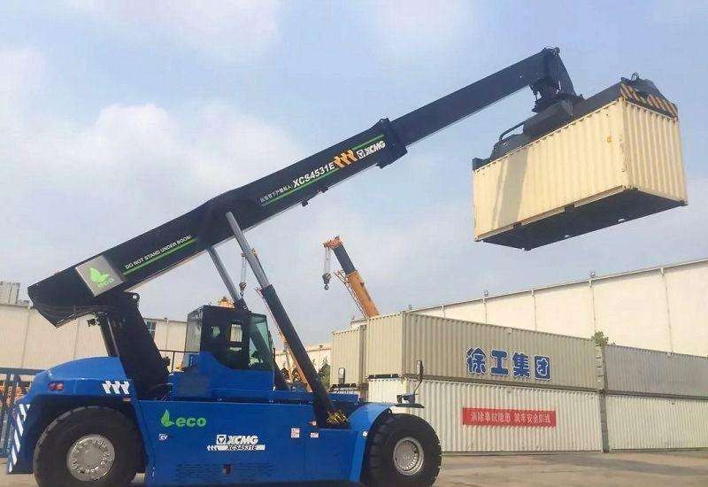 Контейнерный погрузчик (ричстакер) XCMG XCS4531E, 2022