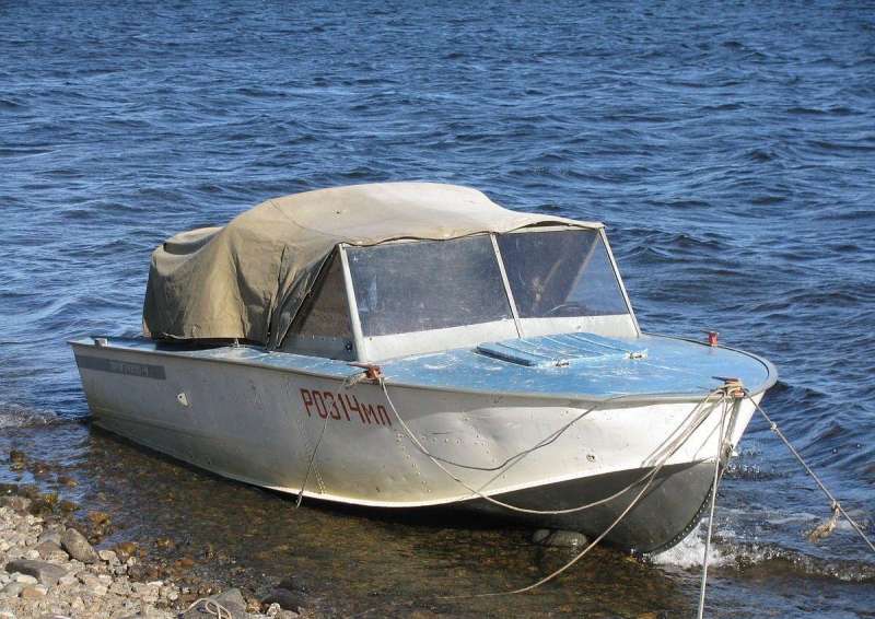Катер прогресс 4 м