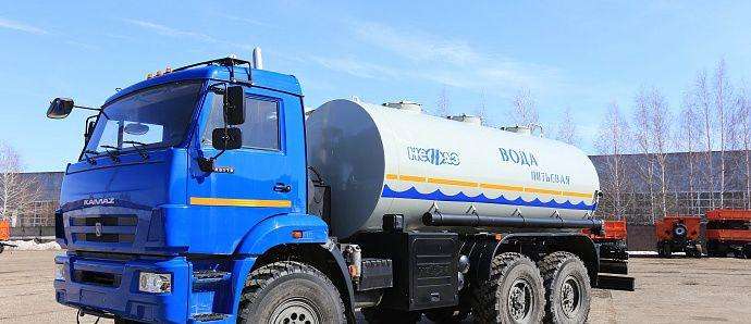 Автоцистерна нефаз-66065-50 в наличии