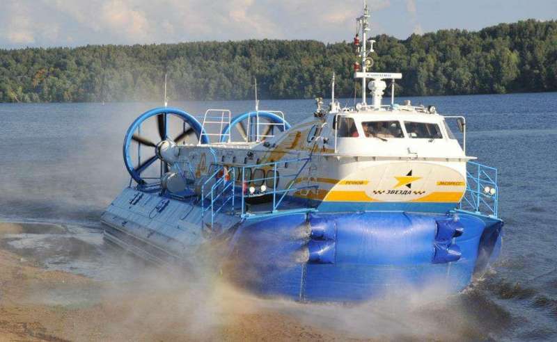 Судно на воздушной подушке "Хивус А-48"Яков Сиверс