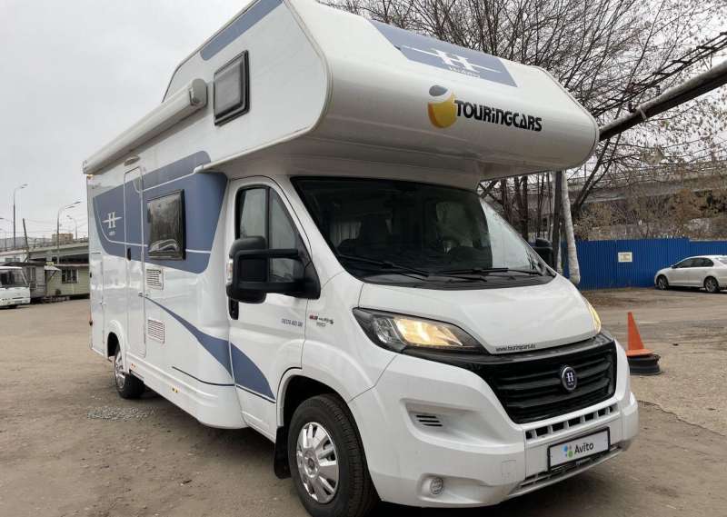 Полуинтегрированный Hobby Siesta, 2017