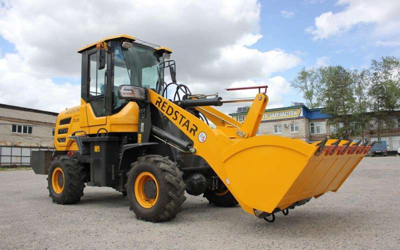 Фронтальный погрузчик Redstar 150, 2022