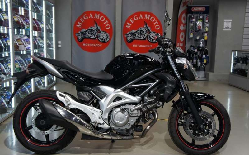 Suzuki SFV 400 Gladius, 2010 г.в
