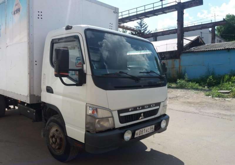 Mitsubishi Fuso Canter 2011