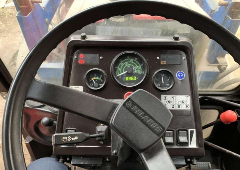 Коммунальный трактор мтз 320.4 2013г.в. обвес : от