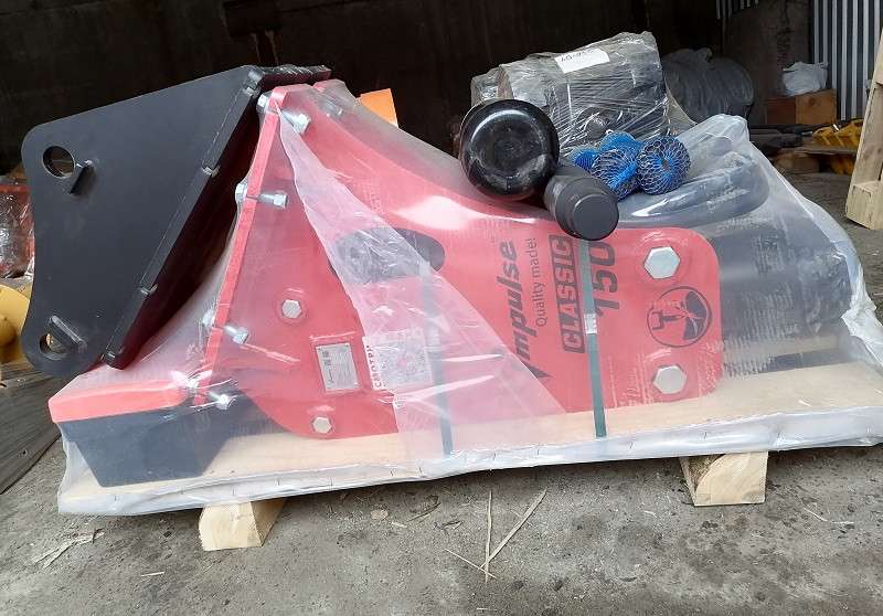 Гидромолот для экскаватора-погрузчика Beml 120H 9H