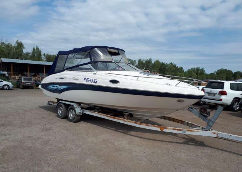 Катер rinker 232 Captiva продаю