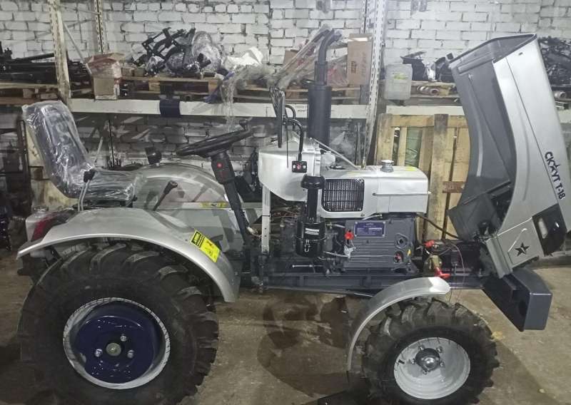 Трактор Скаут Т18 для площади до 1Га