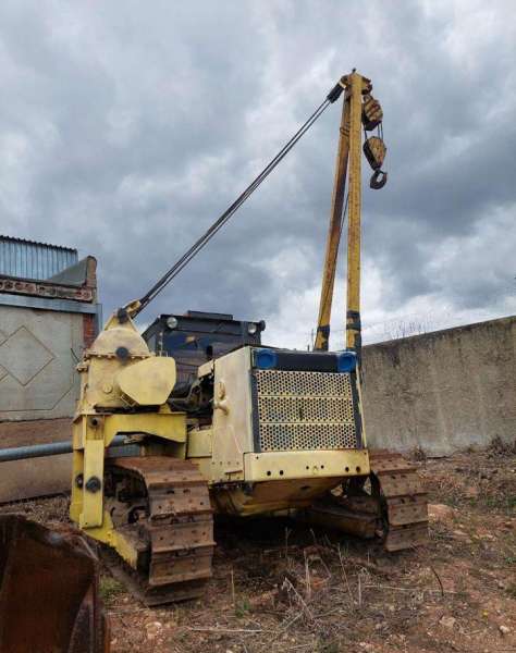 Трубоукладчик на базе трактора т 170 год 2000