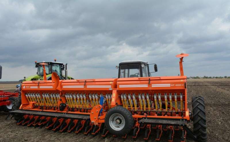 Сеялка зерновая 6м