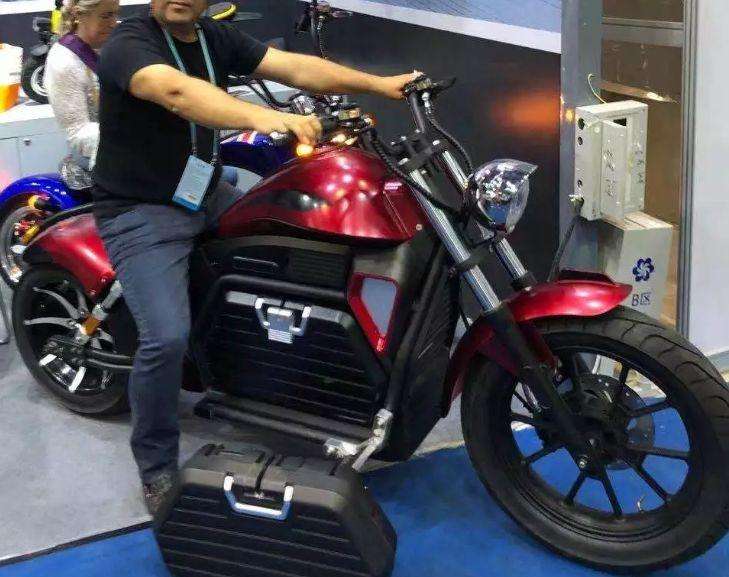 Электробайк 4000W съемная батарея