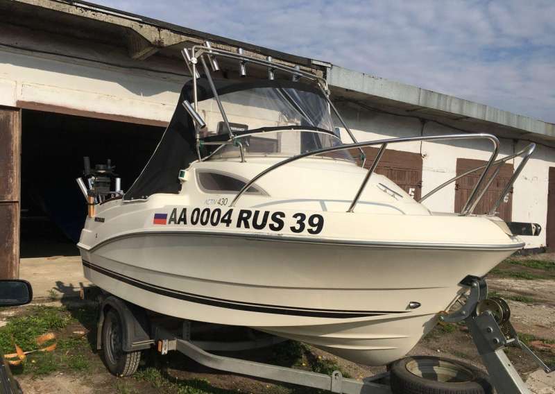 Катер Quicksilver Activ 430 Cabin