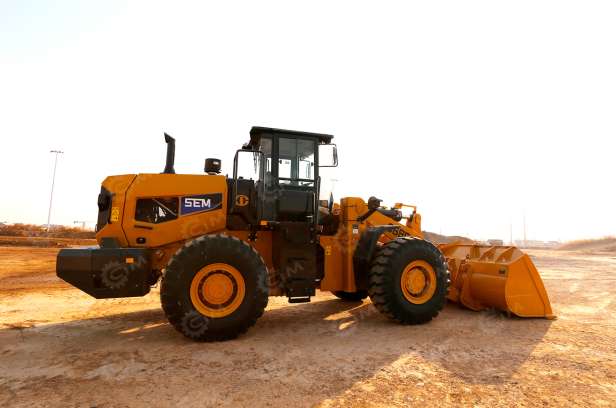 Погрузчик Фронтальный Shandong S E M 6 6 8 F